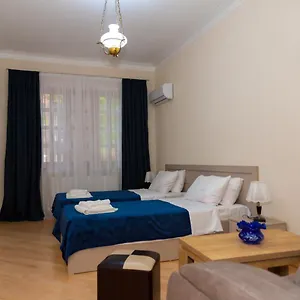 Гостевой дом Holiday Rooms, Тбилиси